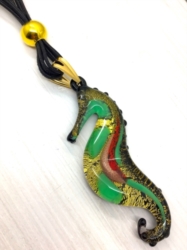 Collana cavalluccio marino oro verde colorato []